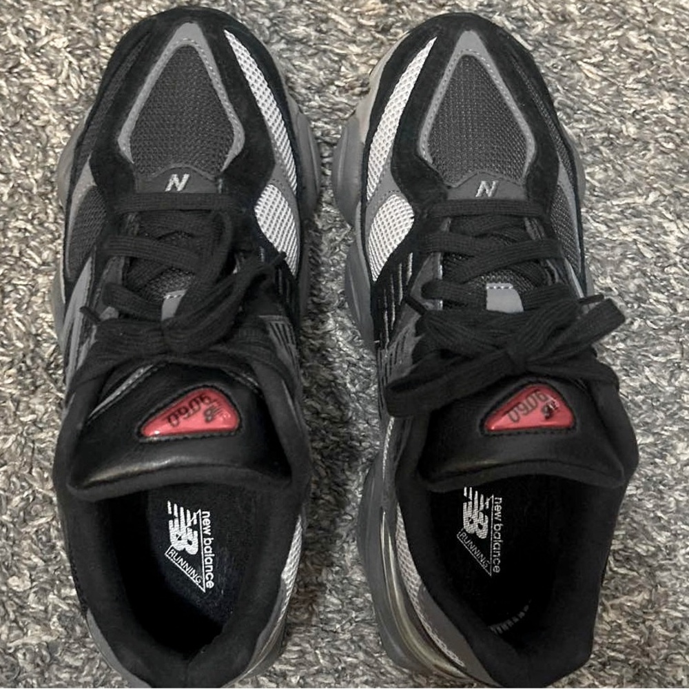 New Balance 9060 ‘Black Castlerock’